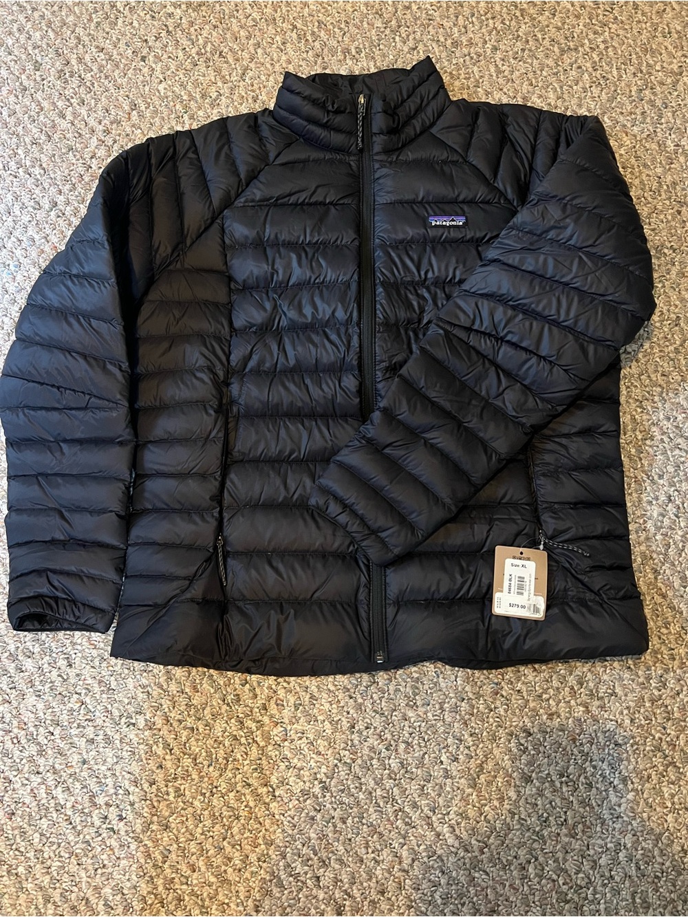Patagonia black Quilted Down Jacket with Logo Patch